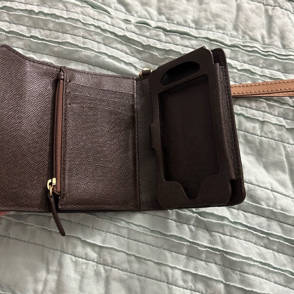 MICHAEL Michael Kors Handbags - Michael Kors wristlet